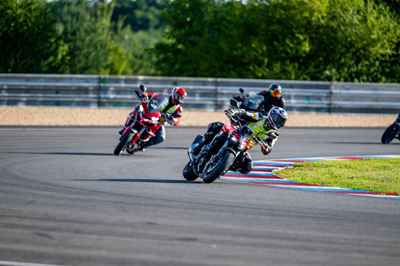 tj-stopa ve velké velikosti